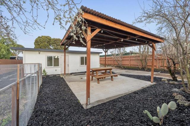 78 Nancy Drive, San Pablo, CA 94806