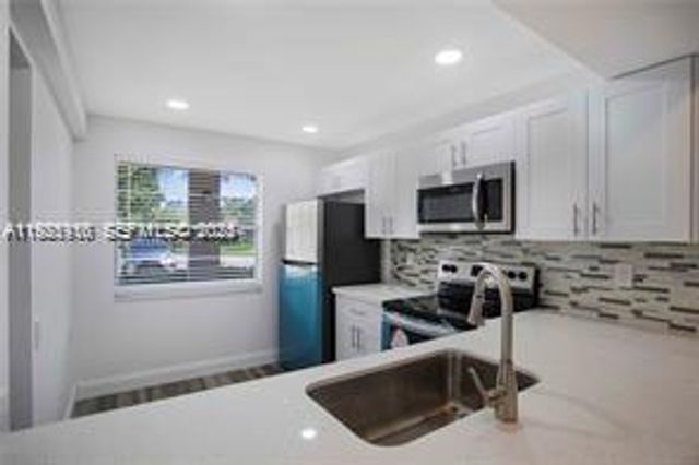 4602 Martinique Way B1, Coconut Creek, FL 33066