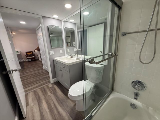 4602 Martinique Way B1, Coconut Creek, FL 33066