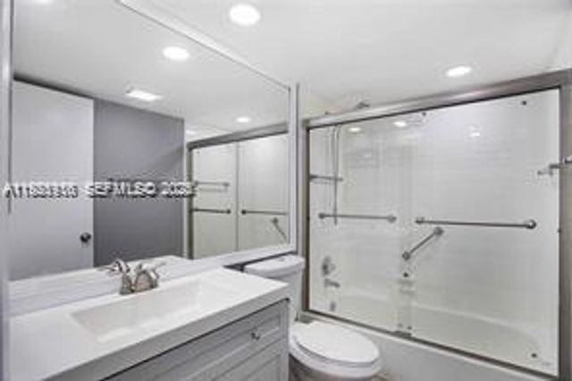 4602 Martinique Way B1, Coconut Creek, FL 33066