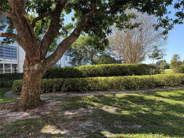 4602 Martinique Way B1, Coconut Creek, FL 33066