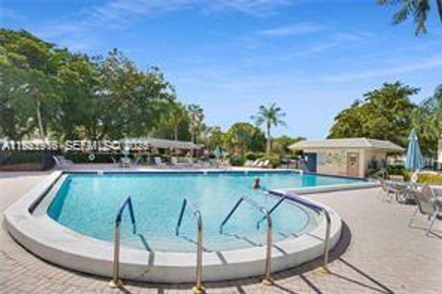 4602 Martinique Way B1, Coconut Creek, FL 33066