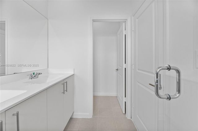 2498 SE 25th Ct, Homestead, FL 33035