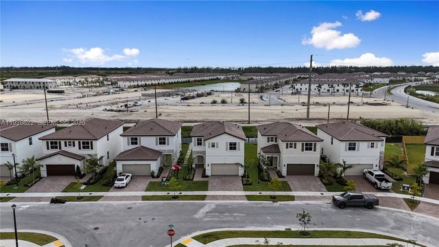 2498 SE 25th Ct, Homestead, FL 33035