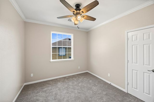 710 Hackberry Street, La Marque, TX 77568