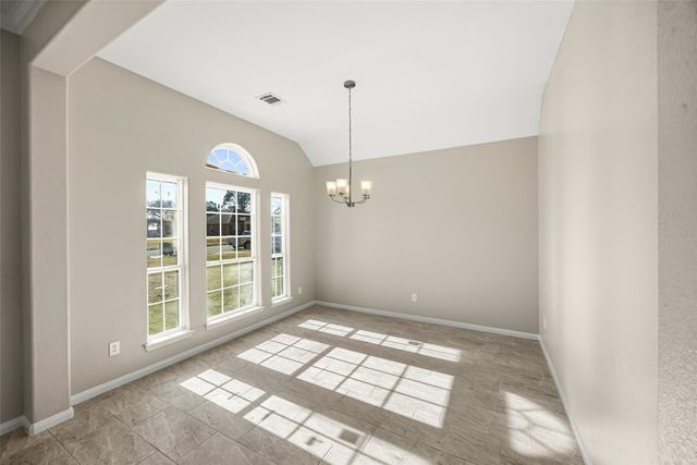 710 Hackberry Street, La Marque, TX 77568