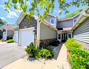 1339 Cranbrook Court, Schaumburg, IL 60193