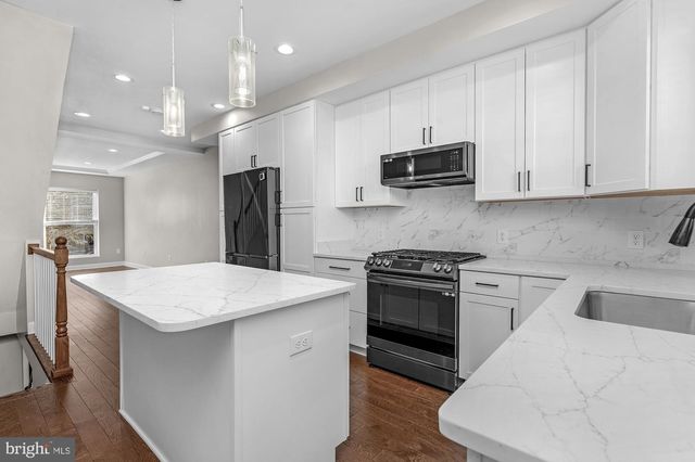 620 S NEWKIRK ST, Baltimore, MD 21224
