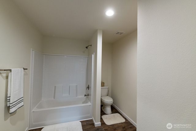 281 NE Snowcap Drive, Tahuya, WA 98588