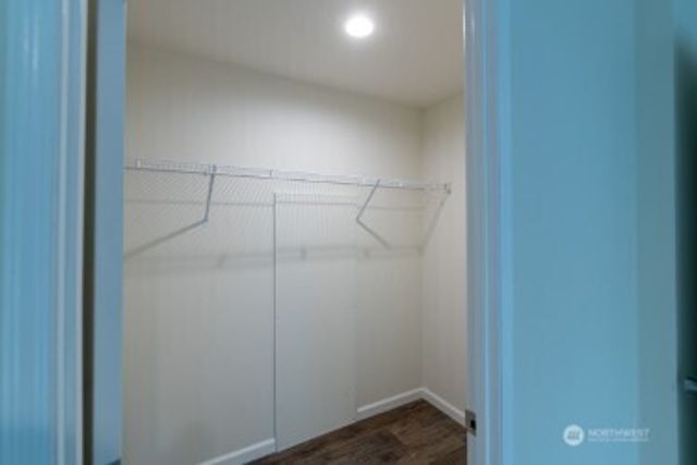 281 NE Snowcap Drive, Tahuya, WA 98588