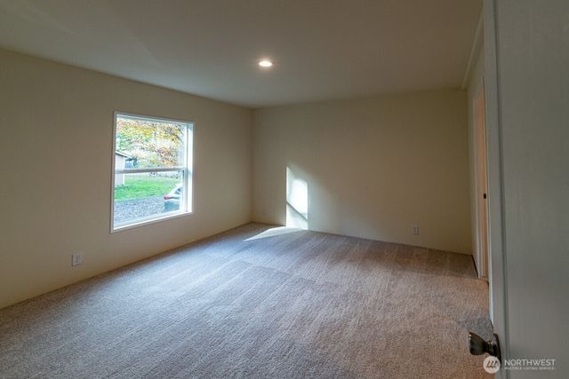 281 NE Snowcap Drive, Tahuya, WA 98588