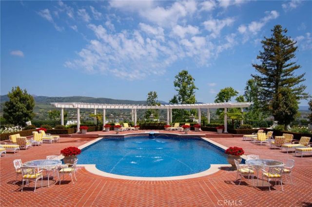 24331 Coto de Caza Drive, Coto De Caza, CA 92679