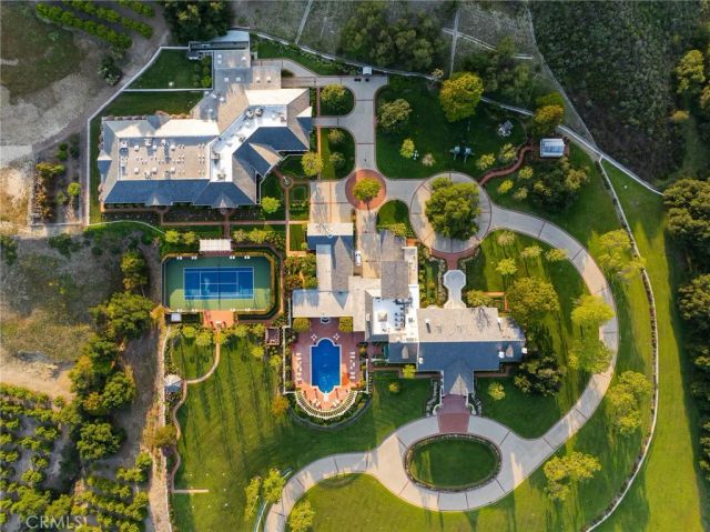 24331 Coto de Caza Drive, Coto De Caza, CA 92679