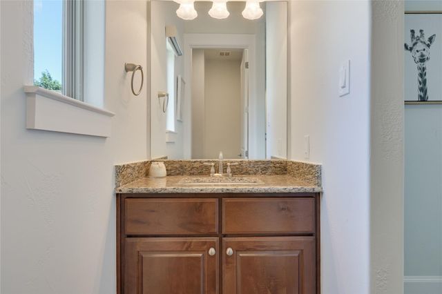 802 Crestone Stream DR, Lakeway, TX 78738