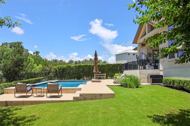 802 Crestone Stream DR, Lakeway, TX 78738
