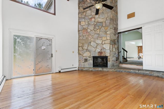 95 Park Avenue, Shelton, CT 06484