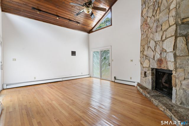95 Park Avenue, Shelton, CT 06484