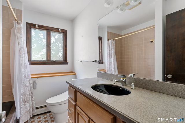 95 Park Avenue, Shelton, CT 06484