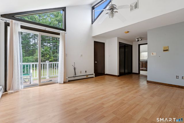 95 Park Avenue, Shelton, CT 06484