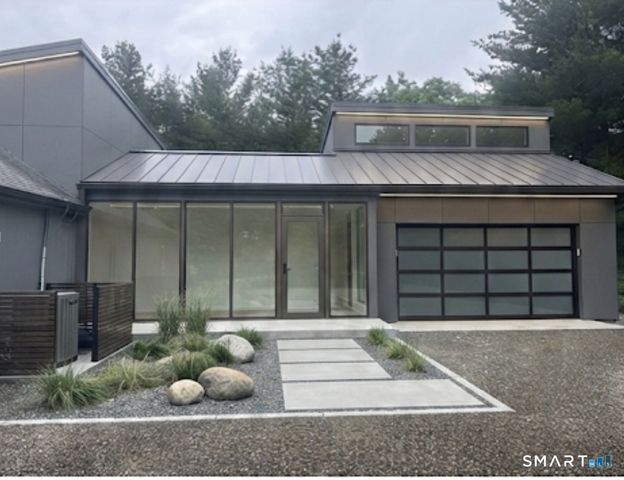 95 Park Avenue, Shelton, CT 06484