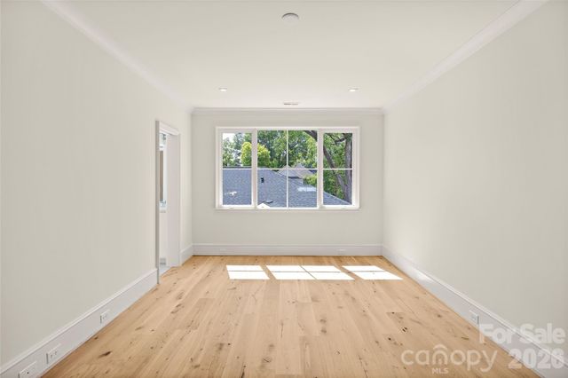 1932 E 8th Street, Charlotte, NC 28204