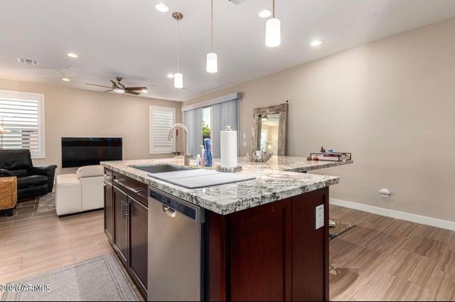 9001 E SAN VICTOR Drive 1007, Scottsdale, AZ 85258