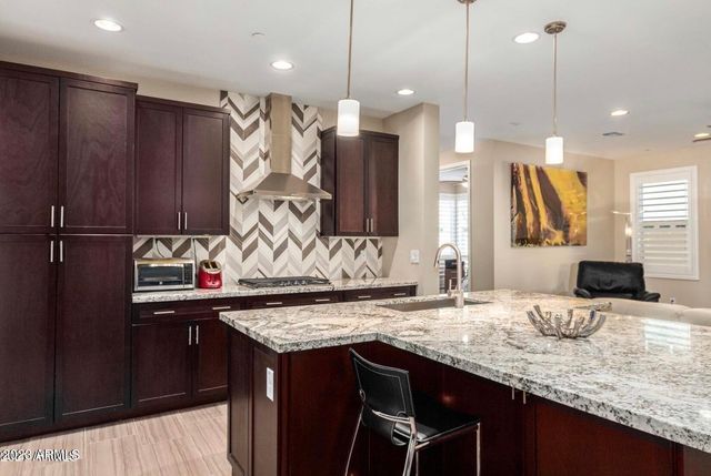 9001 E SAN VICTOR Drive 1007, Scottsdale, AZ 85258