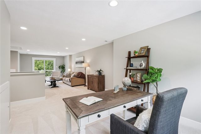 102 Bartlett Lane., Marshall, PA 15090