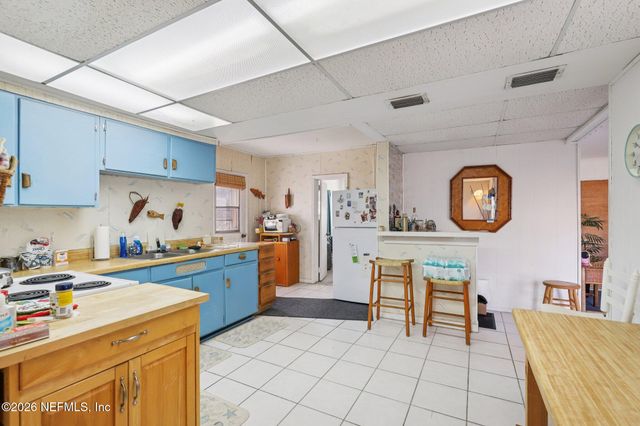 524 16TH Avenue N, Jacksonville Beach, FL 32250