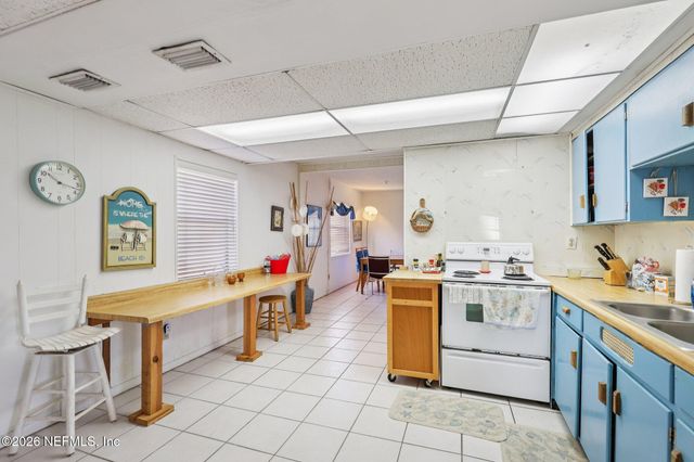 524 16TH Avenue N, Jacksonville Beach, FL 32250