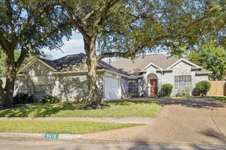 9618 Meadowchase Court, Houston, TX 77065