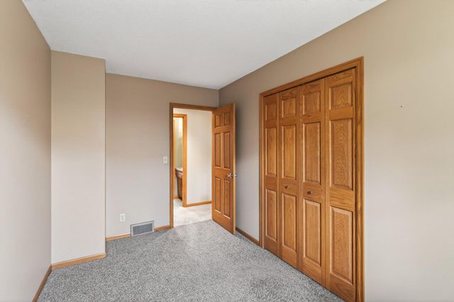 1619 Mclean Avenue, Saint Paul, MN 55106