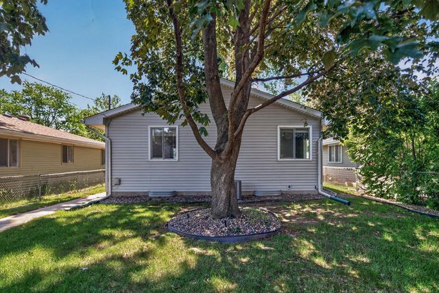 1619 Mclean Avenue, Saint Paul, MN 55106