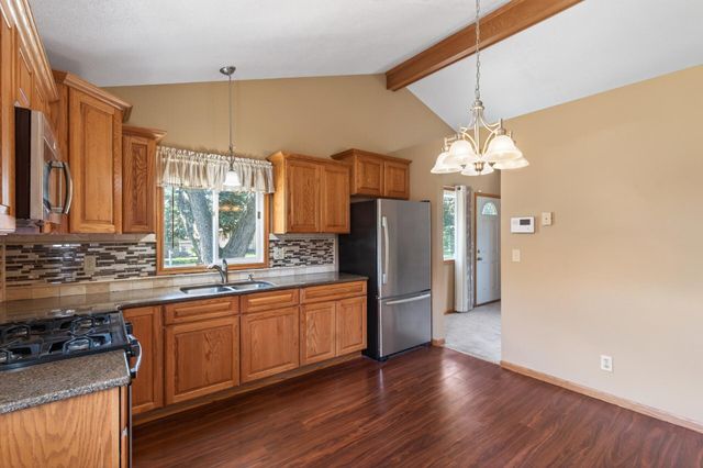 1619 Mclean Avenue, Saint Paul, MN 55106