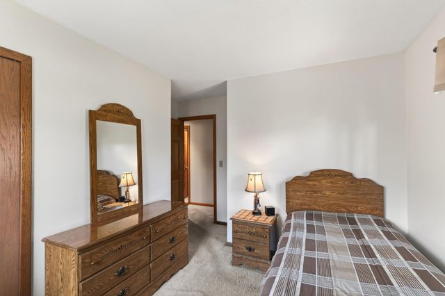 1619 Mclean Avenue, Saint Paul, MN 55106