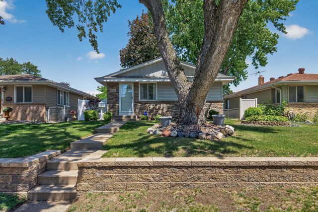 1619 Mclean Avenue, Saint Paul, MN 55106