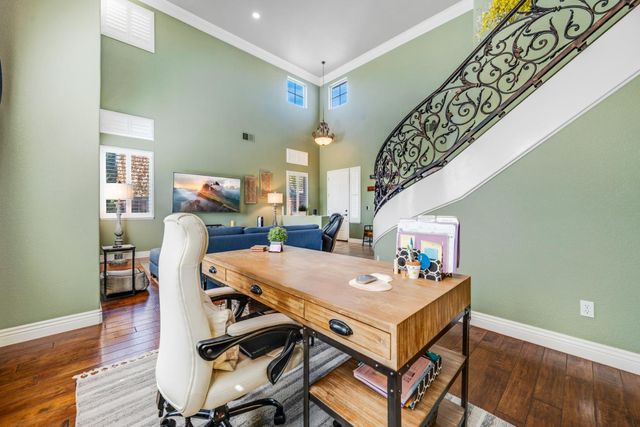 3240 Shelter Cove Ln, Elk Grove, CA 95758