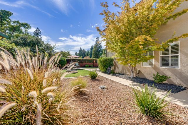 3240 Shelter Cove Ln, Elk Grove, CA 95758