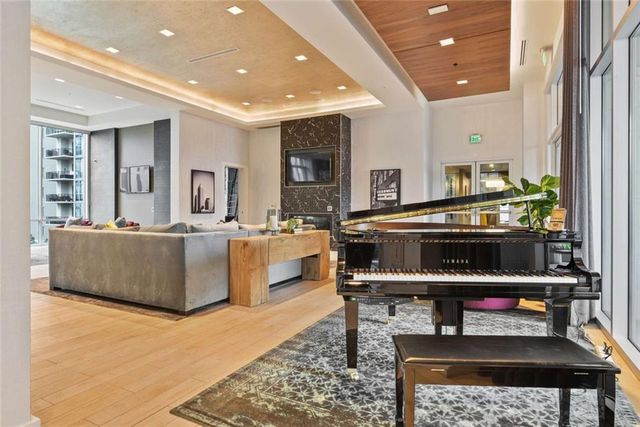 205 12th Street 03, Atlanta, GA 30309