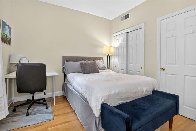 25 Revere Street 2, Boston, MA 02114