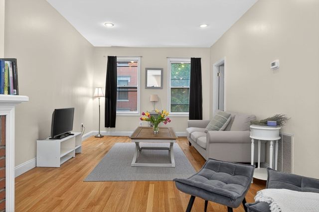 25 Revere Street 2, Boston, MA 02114