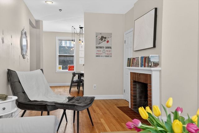 25 Revere Street 2, Boston, MA 02114