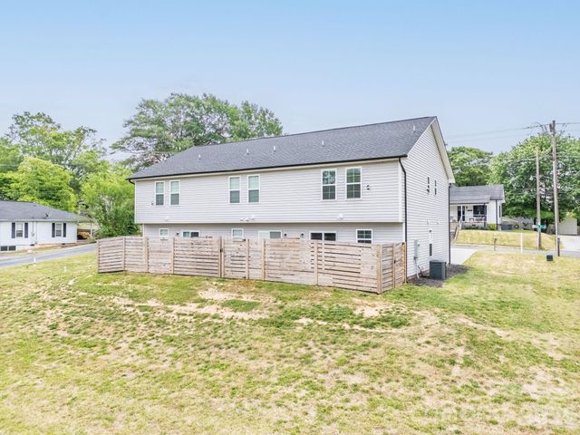 604 W 8th Street, Kannapolis, NC 28081