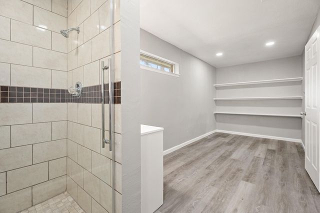 2707 Mount Vernon Drive, Dickinson, TX 77539