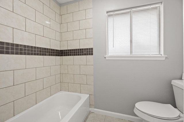 2707 Mount Vernon Drive, Dickinson, TX 77539