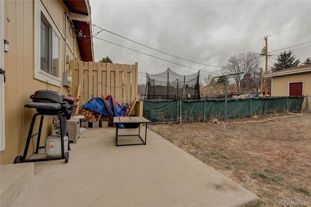 845 Van Gordon Street, Lakewood, CO 80401