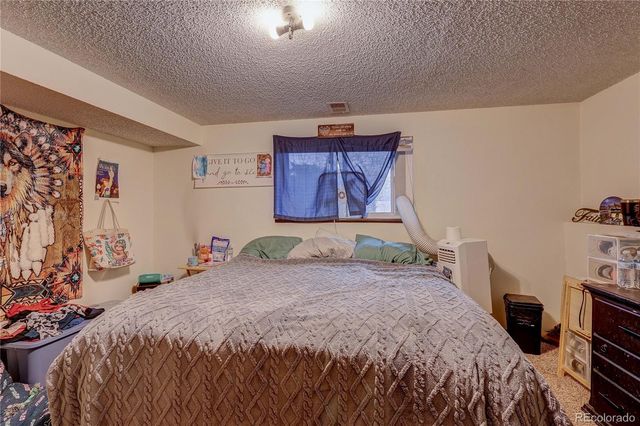 845 Van Gordon Street, Lakewood, CO 80401