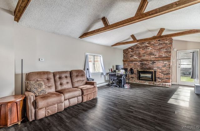 186 Pullman Avenue, Tonawanda, NY 14217