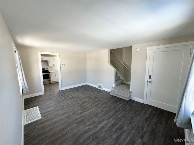 186 Pullman Avenue, Tonawanda, NY 14217