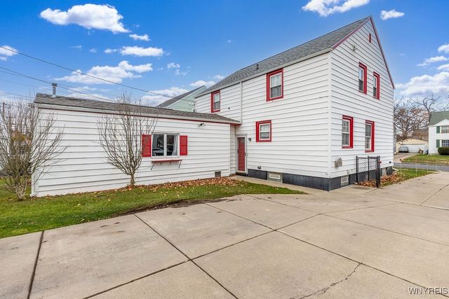 186 Pullman Avenue, Tonawanda, NY 14217